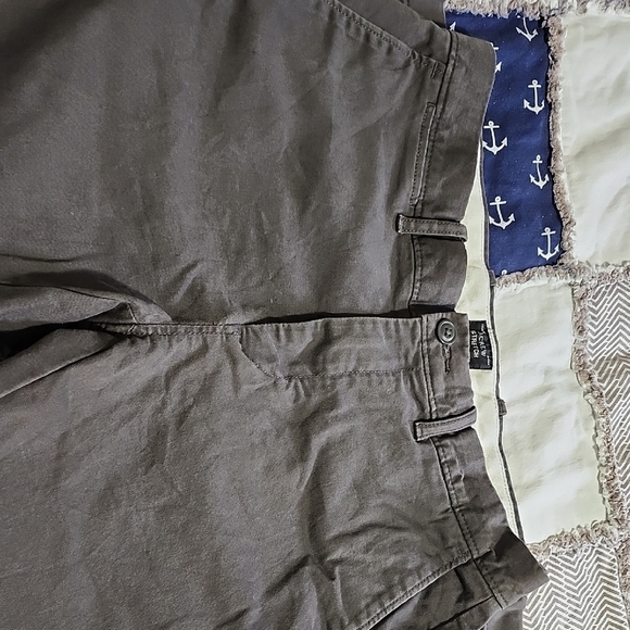 J. Crew Gray Chinos Classic Cotton Twill - Picture 5 of 6